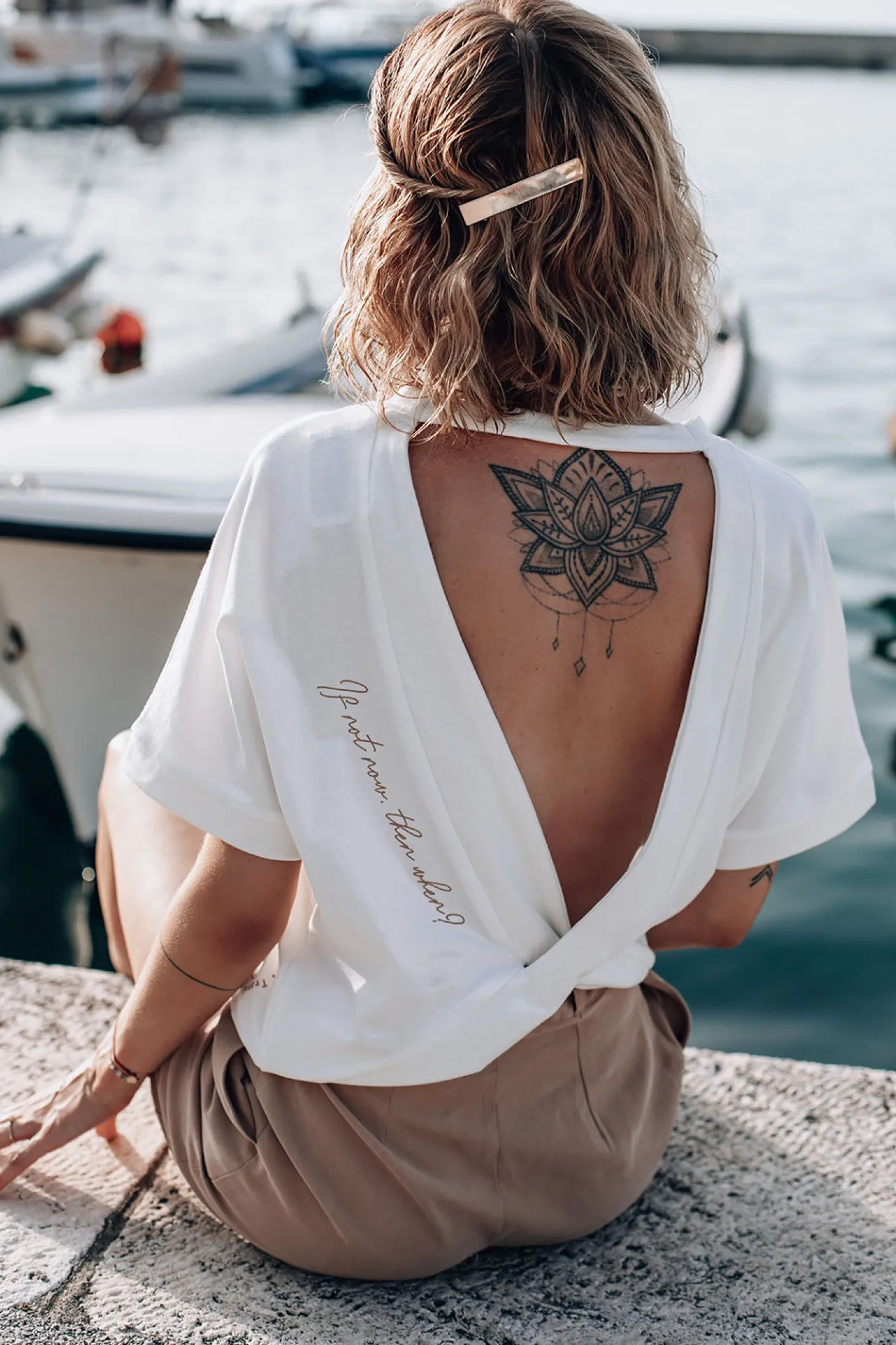 Bluzka z odkrytymi plecami Travel Spirit