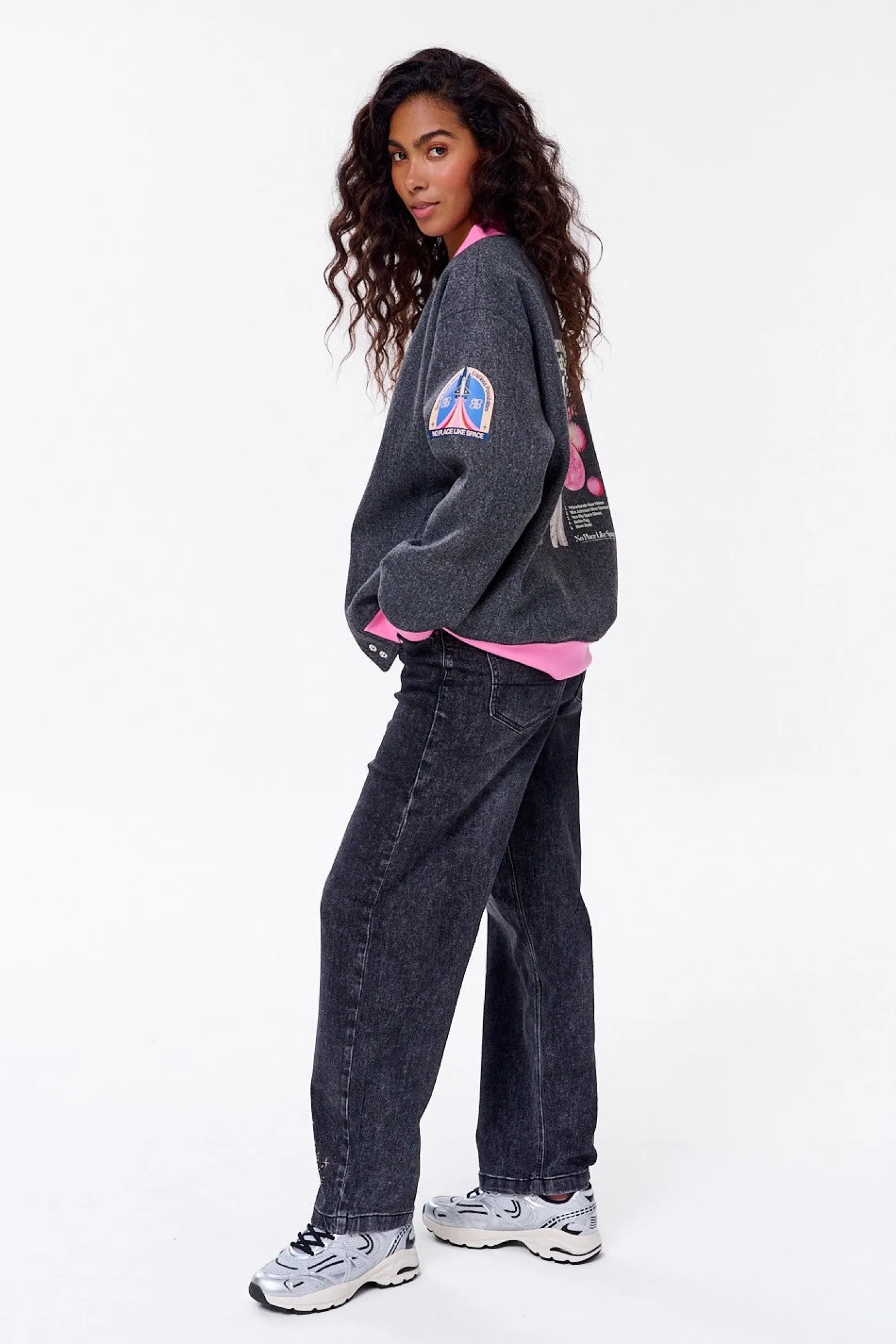 Bomberka Out Of This World