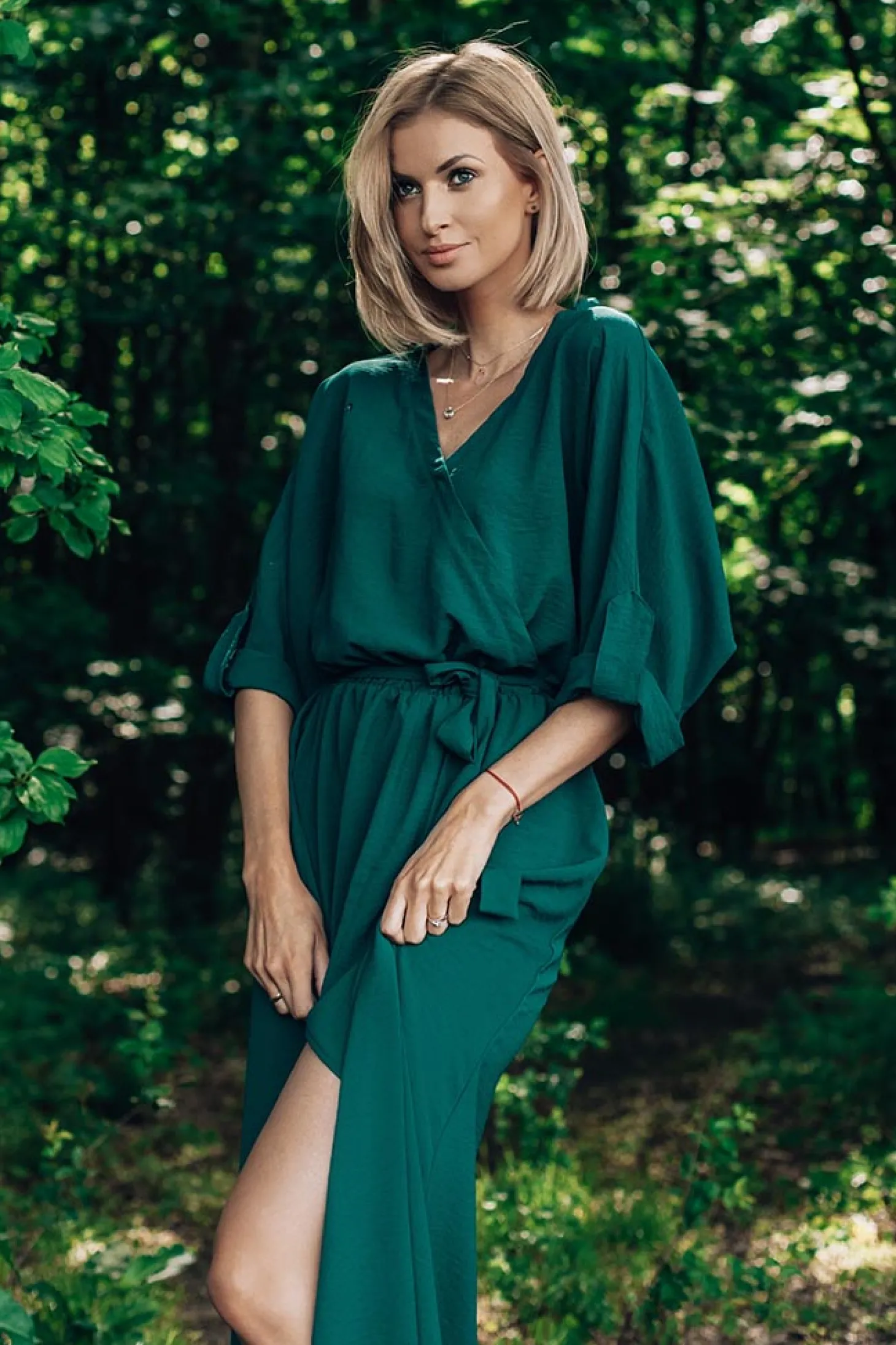 Długa sukienka z wiązaniem Emerald Dream