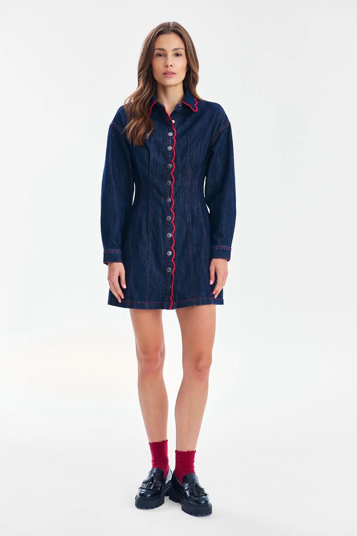 Sukienka jeansowa mini Swinging Stitch