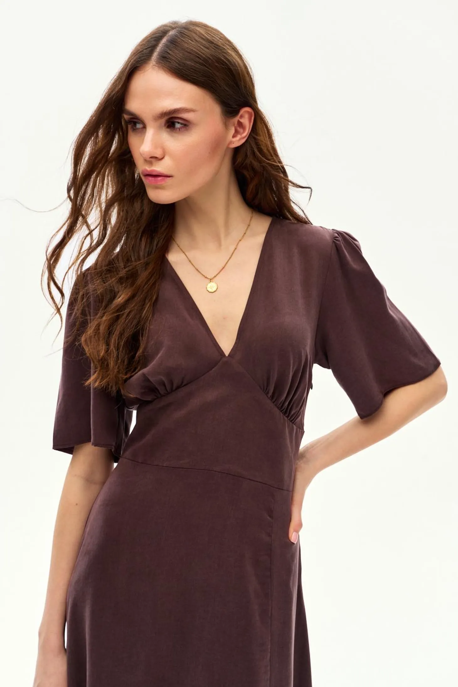 Sukienka midi Cinnamon Chic