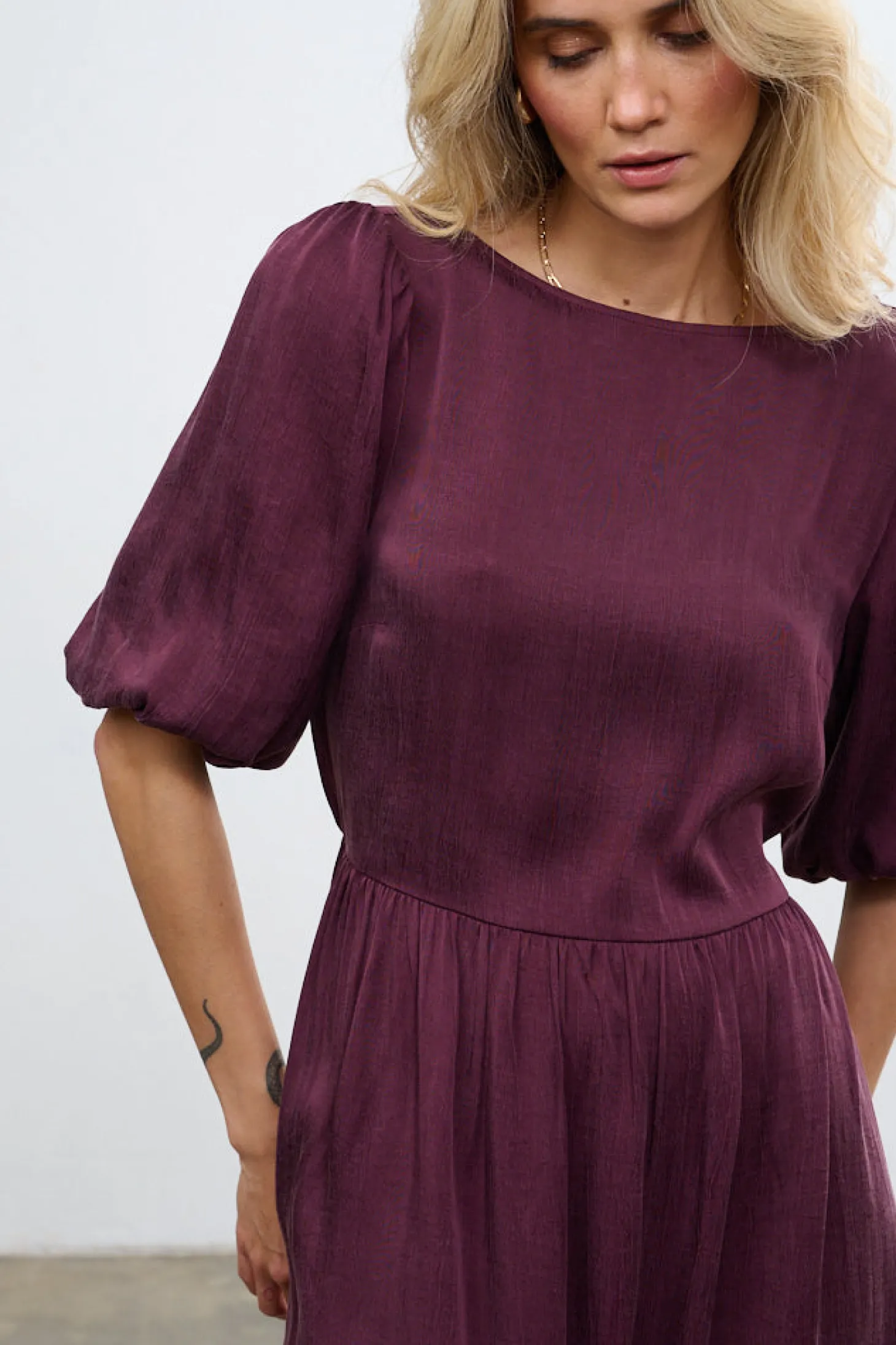 Sukienka midi Mulberry Muse