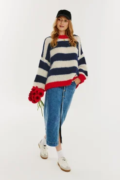 Sweter Fade Into You