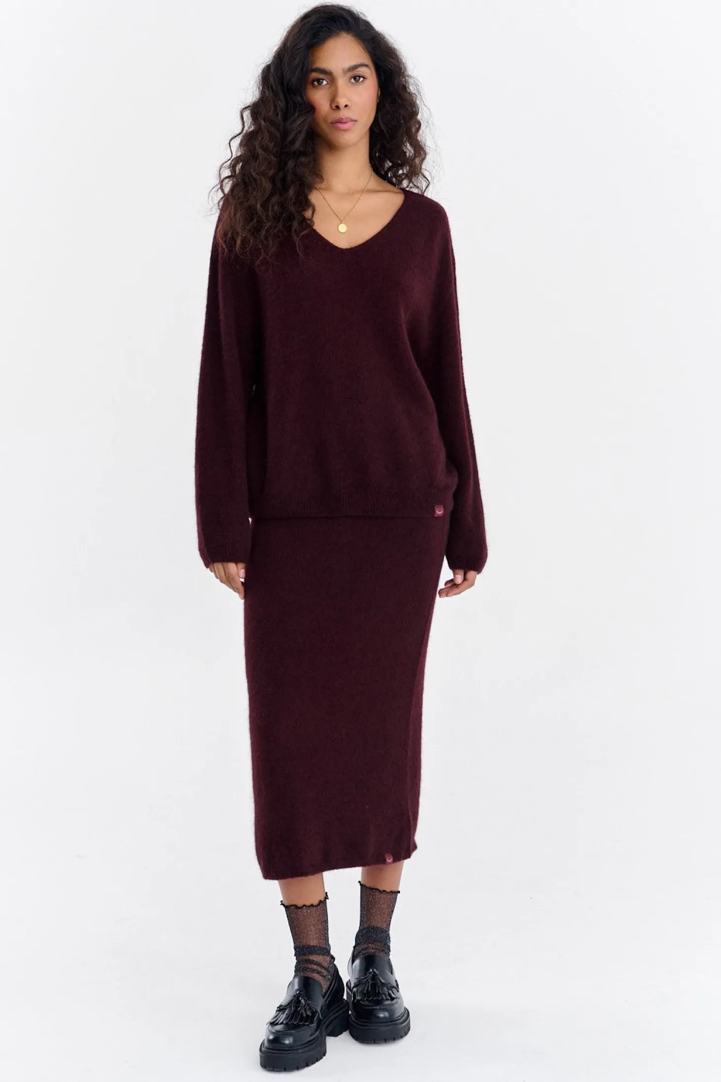 Sweter Magnetic Instinct