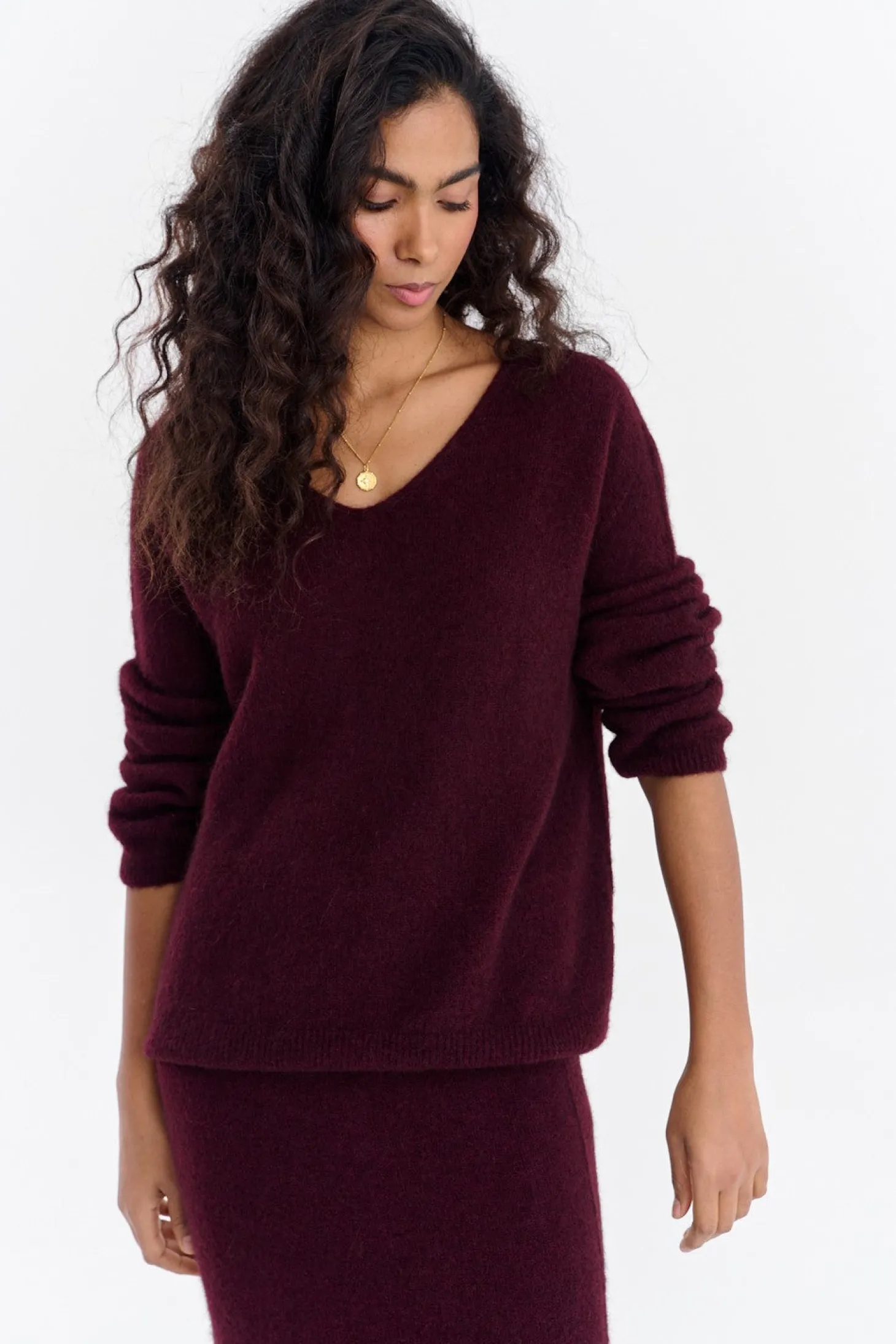 Sweter Magnetic Instinct