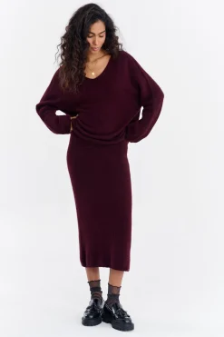 Sweter Magnetic Instinct