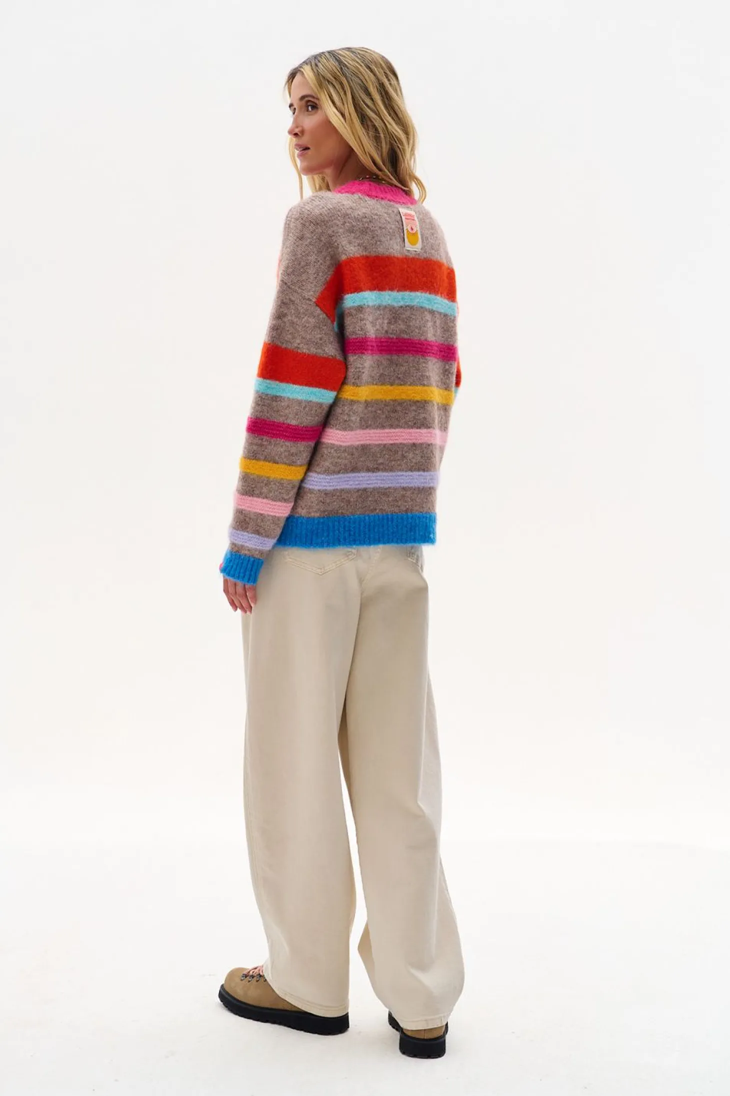 Sweter Retro Frequency