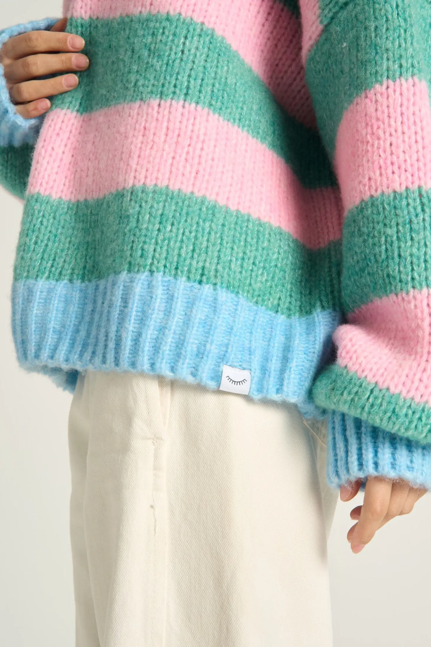 Sweter z wełną Cozy Bubble
