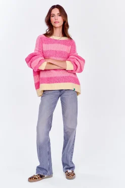 Sweter z wełną Strawberry Cream