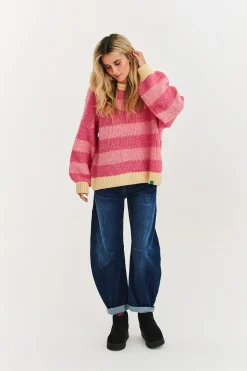 Sweter z wełną Strawberry Cream