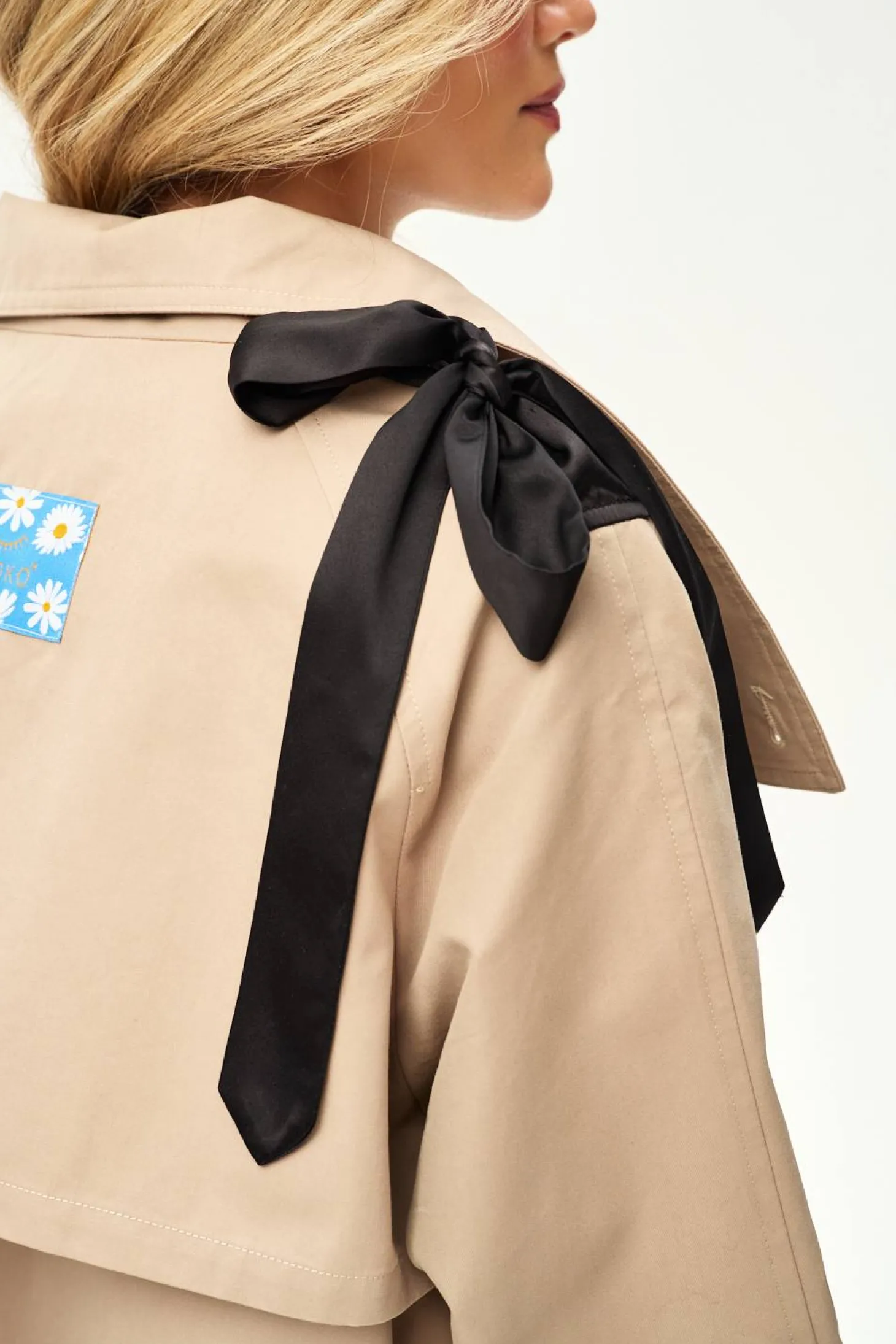 Trencz Charming Bow