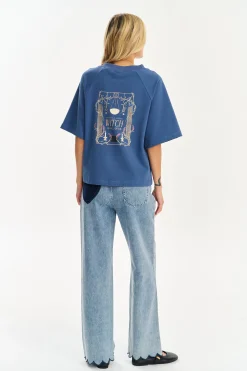 T-shirt Sally A Little Witch